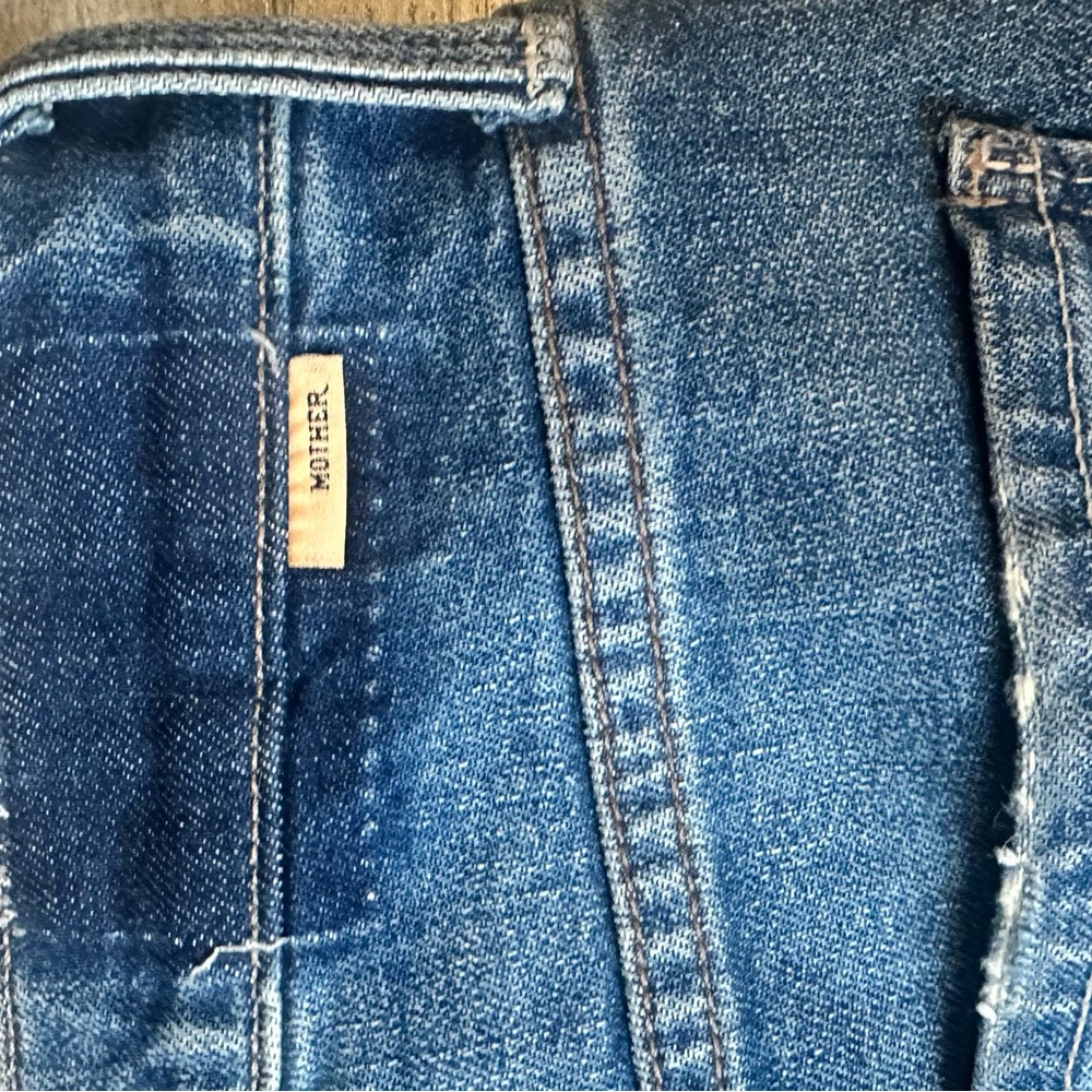 MOTHER Blue Jeans with Black Graphic Print - Picture 6 of 9